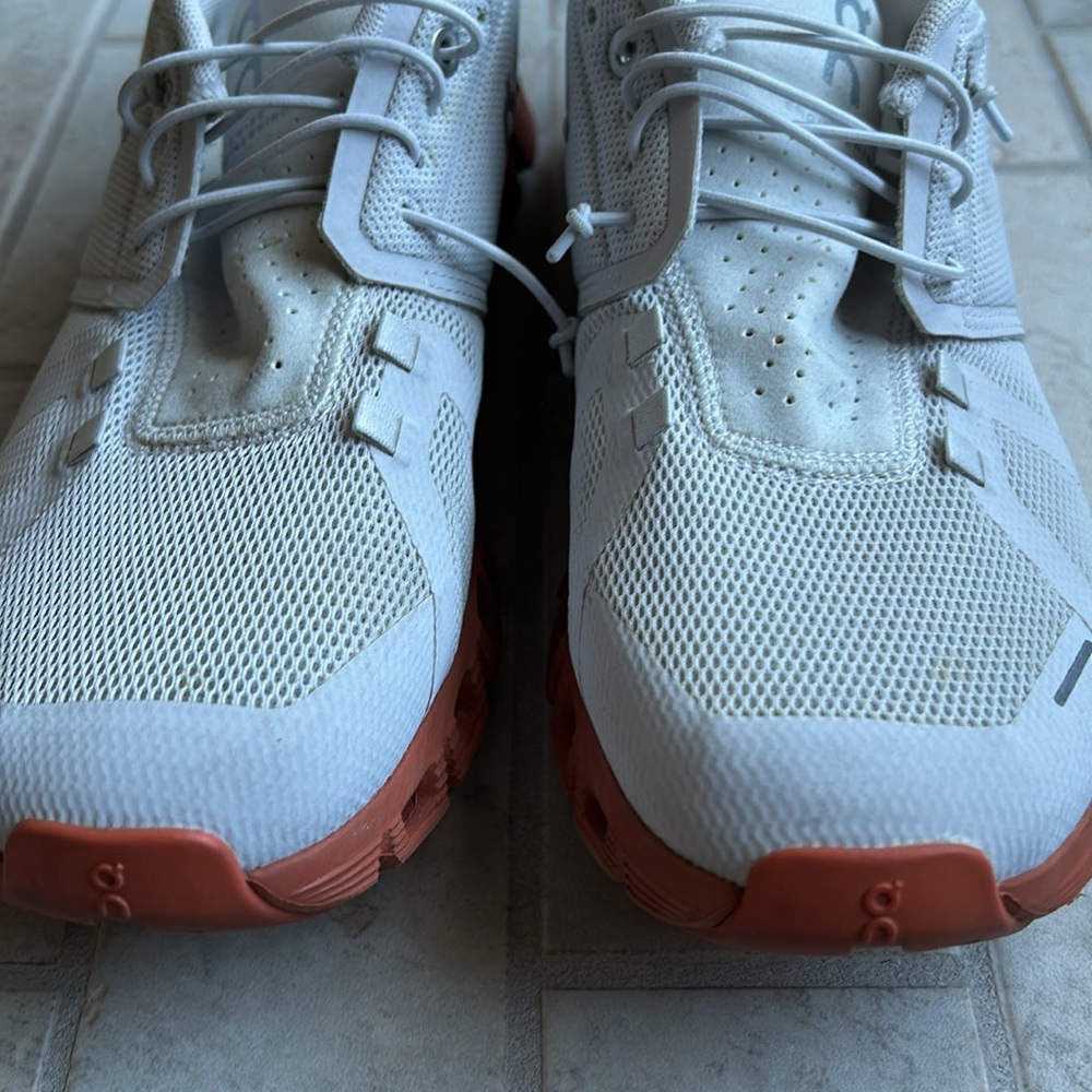 On Cloud Sneakers USW11 - Picture 4 of 9